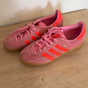 Adidas Women's Gazelle pink sneakers
